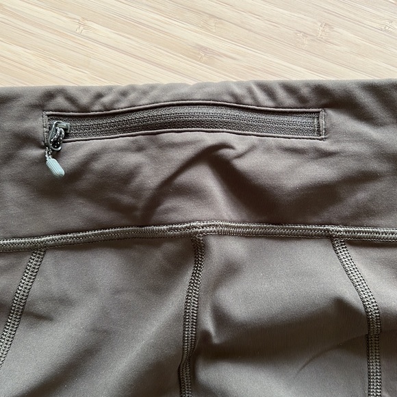 Lululemon capri mesh leggings - Picture 4 of 5